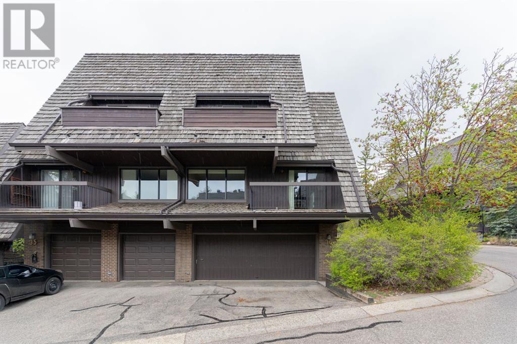 Single Family House for Sale in   Ranch Estates Place NW Ranchlands Calgary 