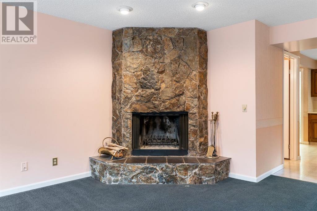 Single Family House for Sale in   Ranch Estates Place NW Ranchlands Calgary 