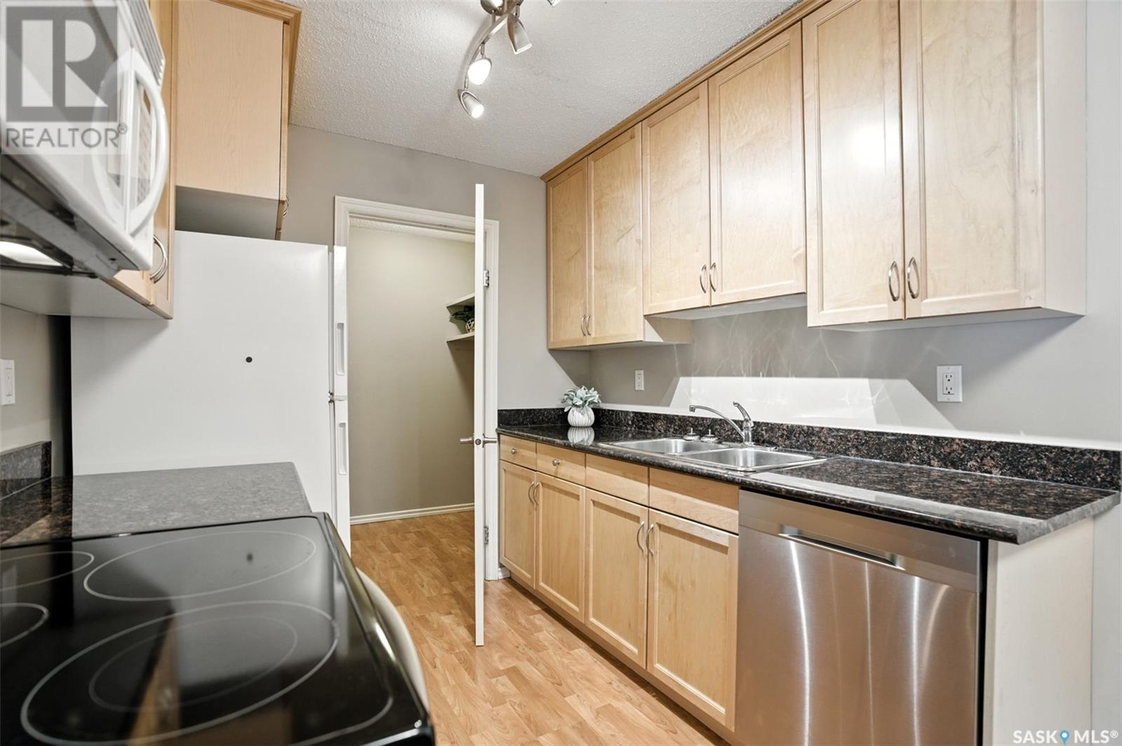 Single Family House Low rise for Sale in A  McKercher DRIVE Saskatoon 