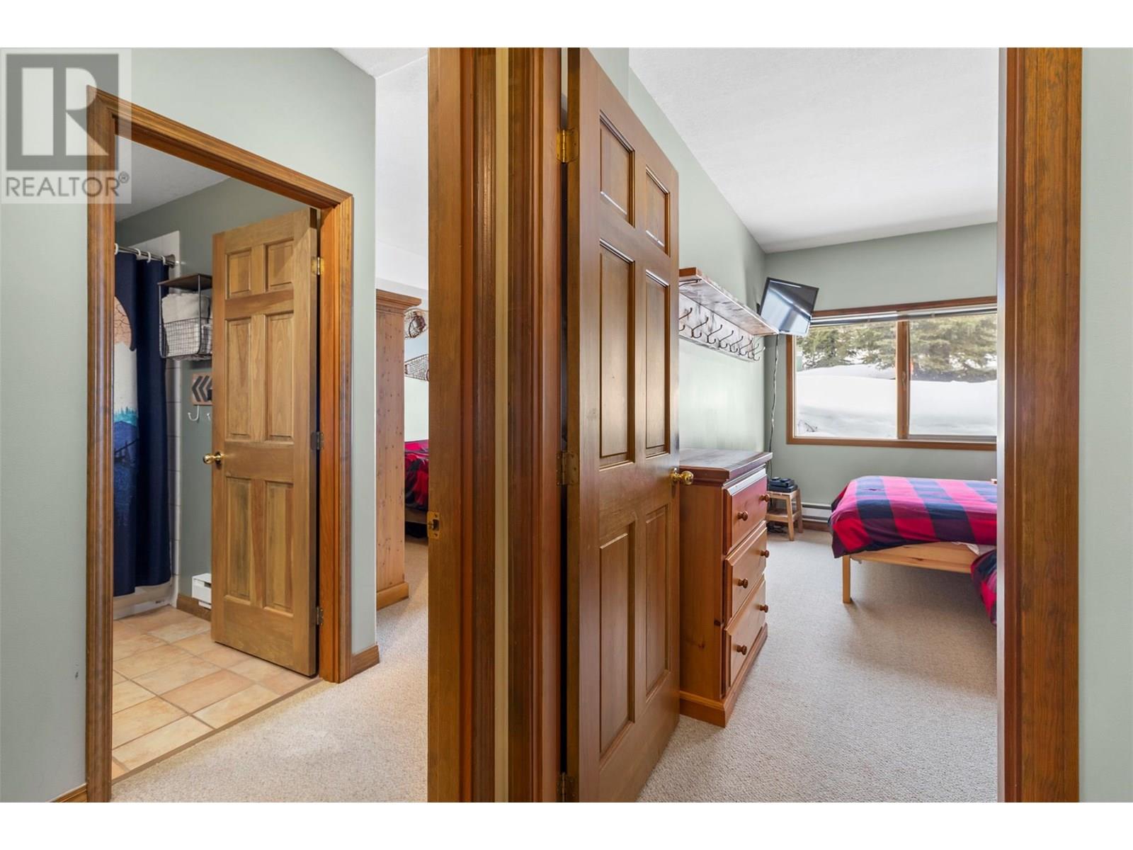 #15 2140 SUN PEAKS ROAD - Image 19
