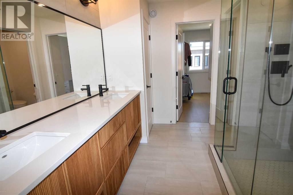 Single Family House for Sale in   Greenbriar Place NW Greenwood/Greenbriar Calgary 