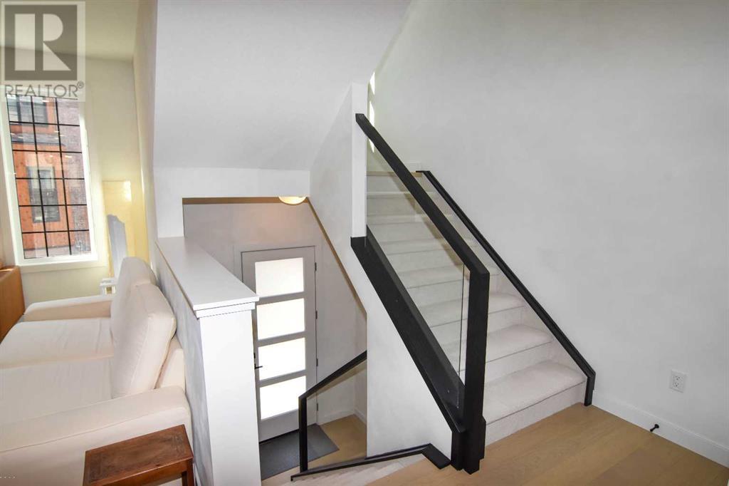 Single Family House for Sale in   Greenbriar Place NW Greenwood/Greenbriar Calgary 