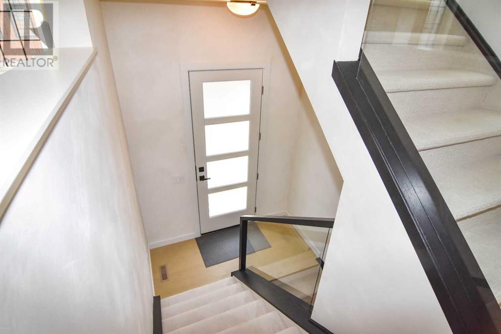 Single Family House for Sale in   Greenbriar Place NW Greenwood/Greenbriar Calgary 