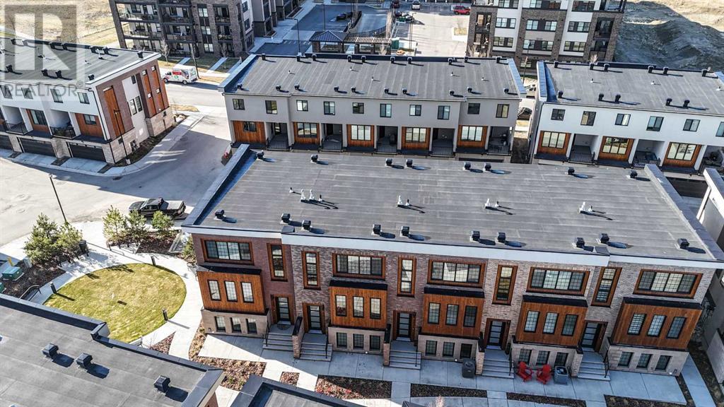 Single Family House for Sale in   Greenbriar Place NW Greenwood/Greenbriar Calgary 