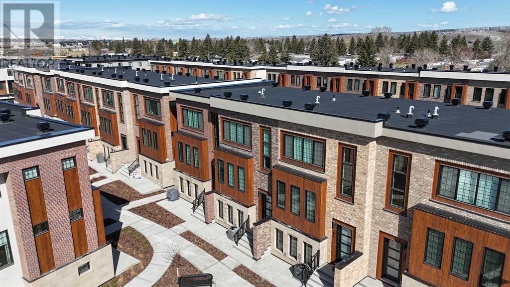 Single Family House for Sale in   Greenbriar Place NW Greenwood/Greenbriar Calgary 