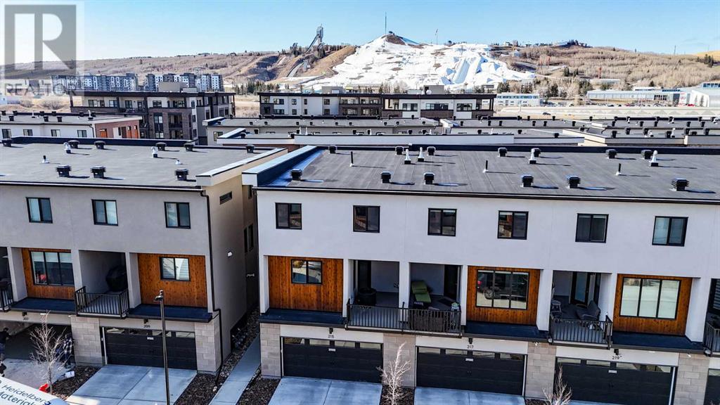 Single Family House for Sale in   Greenbriar Place NW Greenwood/Greenbriar Calgary 