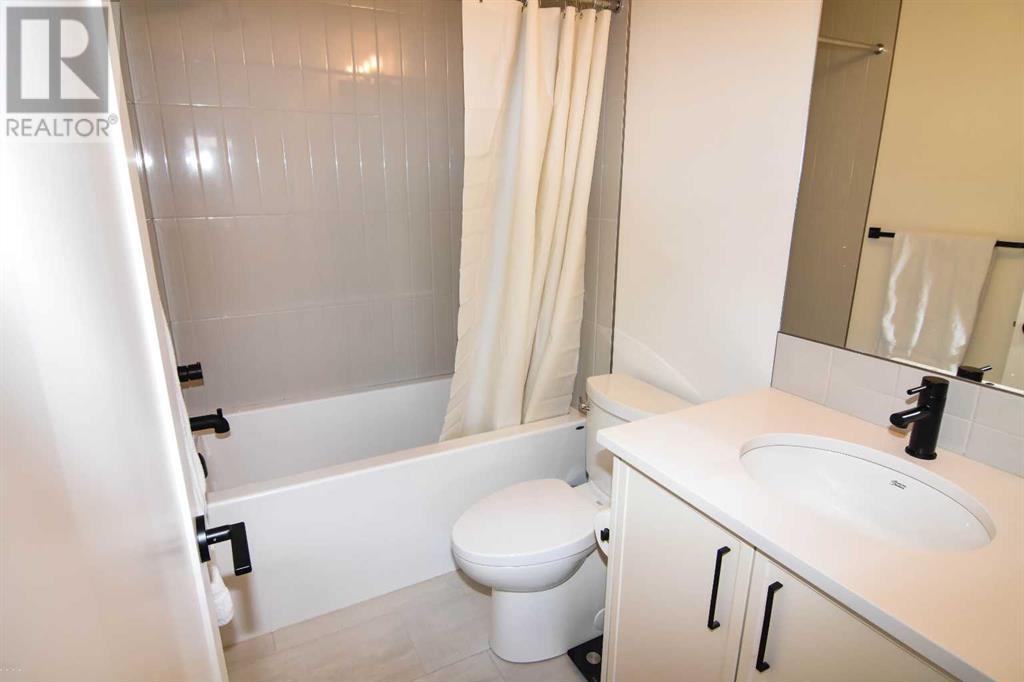 Single Family House for Sale in   Greenbriar Place NW Greenwood/Greenbriar Calgary 