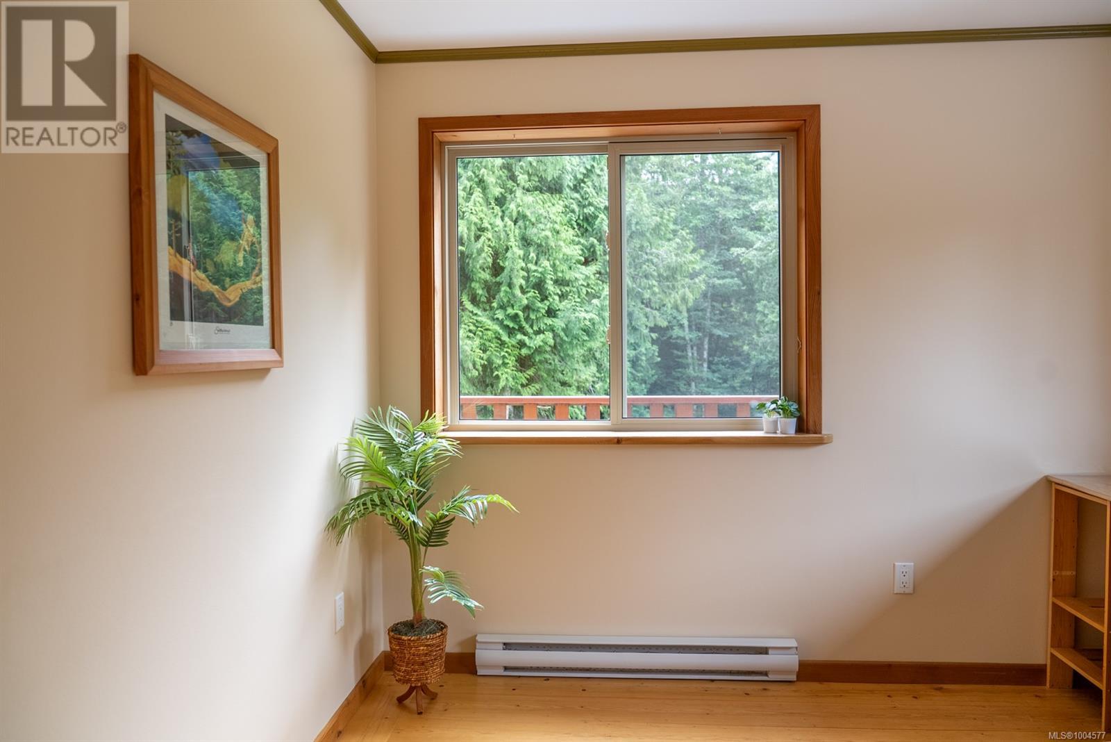 5574 Hooson Rd, Pender Island