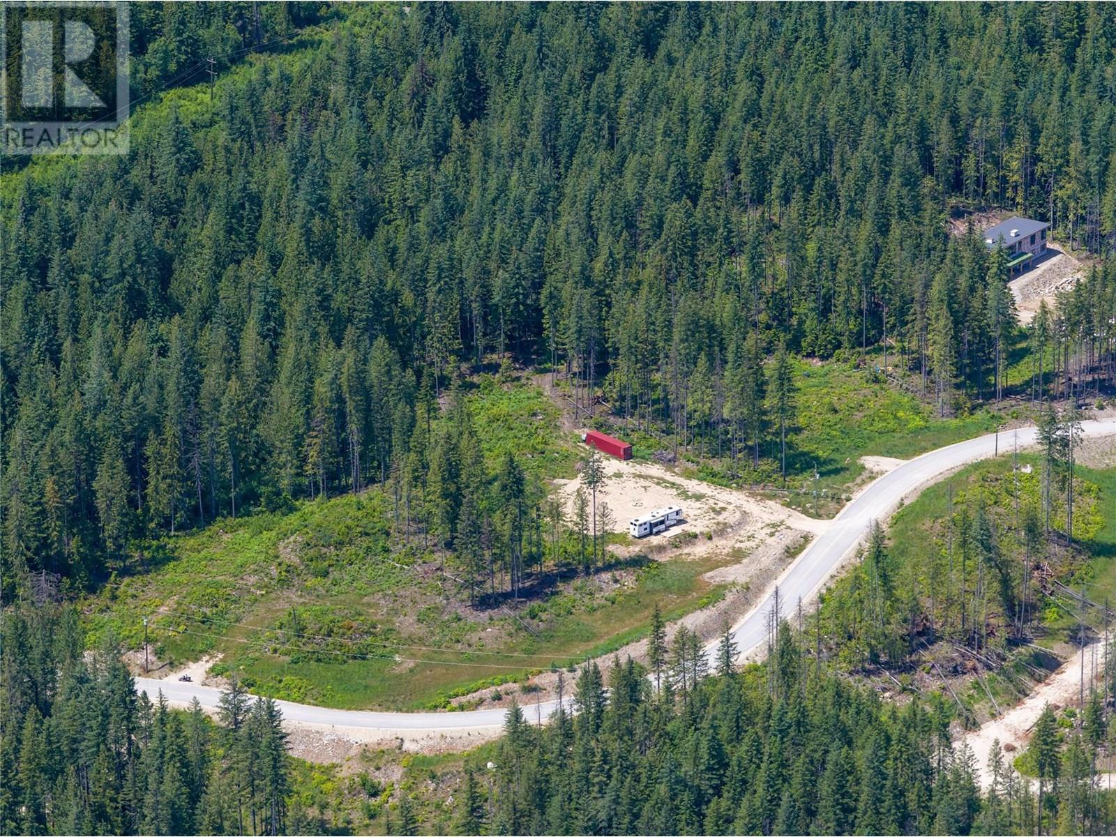  7974 Arrowhead Road, Revelstoke