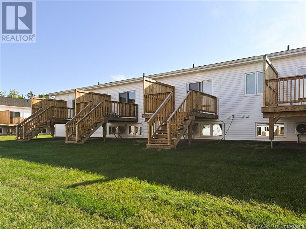 Photo 37 of 265 Donat Crescent, Dieppe NB