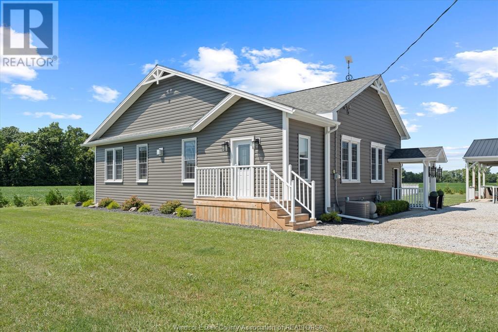 Photo 4 of 1842 Road 3 West, Kingsville ON