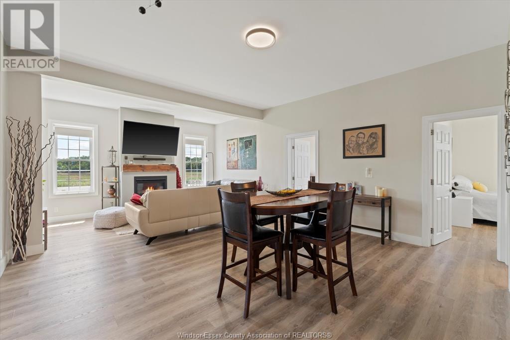 Photo 8 of 1842 Road 3 West, Kingsville ON