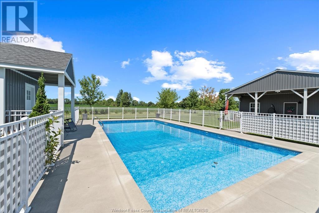 Photo 27 of 1842 Road 3 West, Kingsville ON