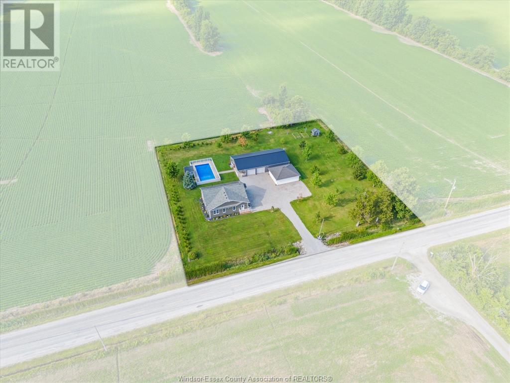 Photo 40 of 1842 Road 3 West, Kingsville ON