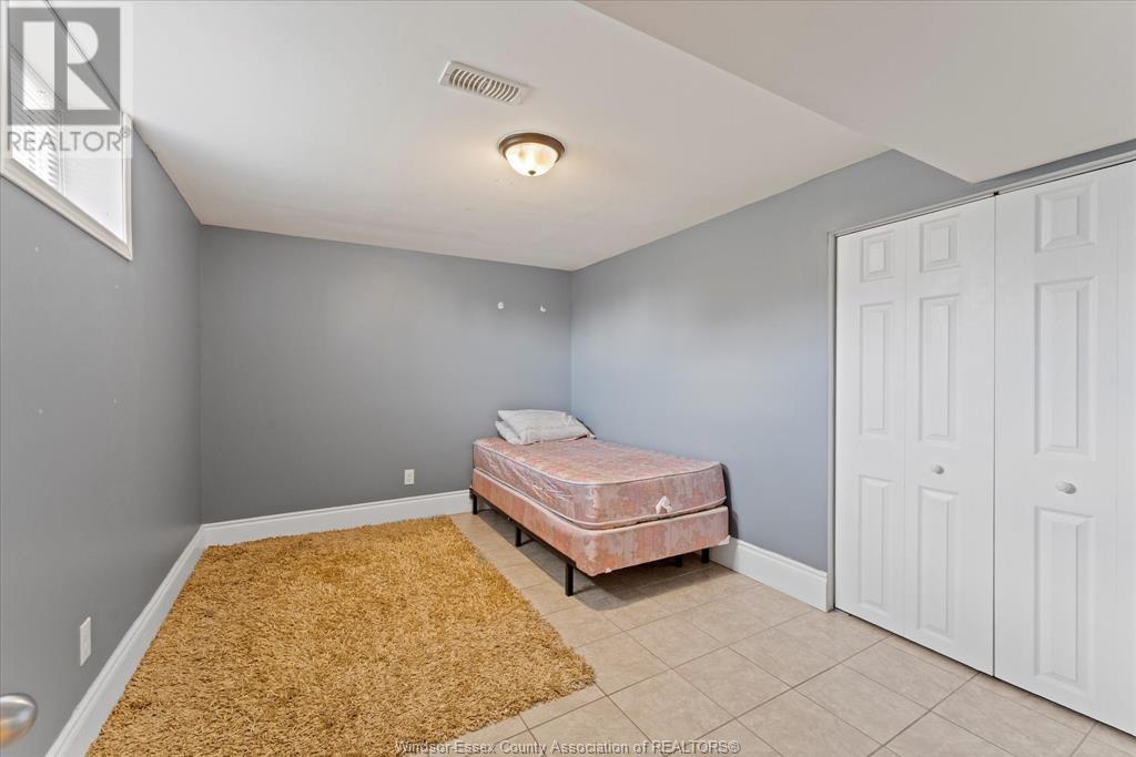 Photo 23 of 1842 Road 3 West, Kingsville ON