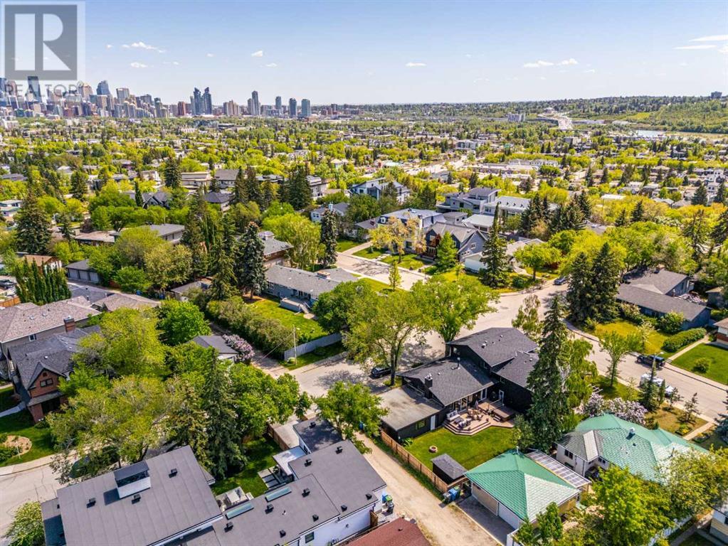 Single Family House 5 Level for Sale in   Avenue NW St Andrews Heights Calgary 