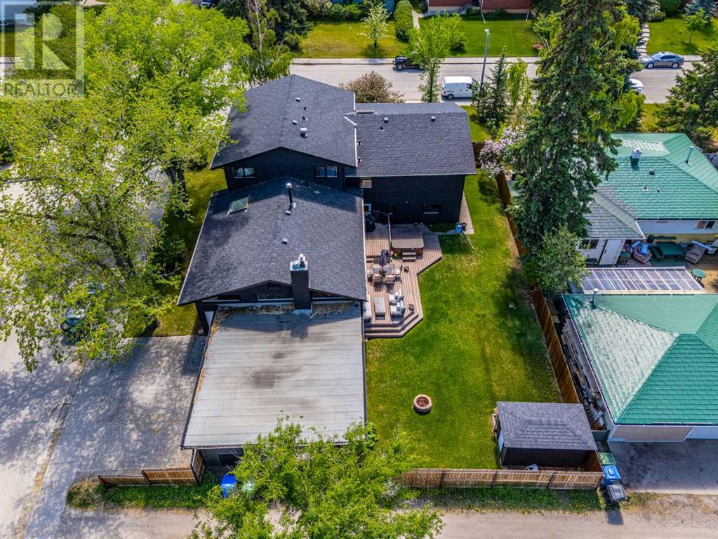 Single Family House 5 Level for Sale in   Avenue NW St Andrews Heights Calgary 