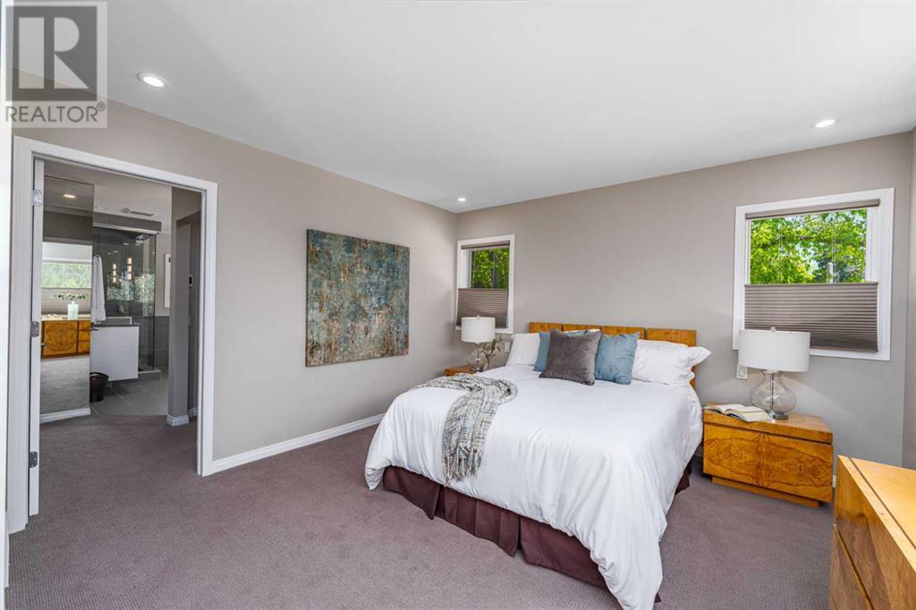 Single Family House 5 Level for Sale in   Avenue NW St Andrews Heights Calgary 