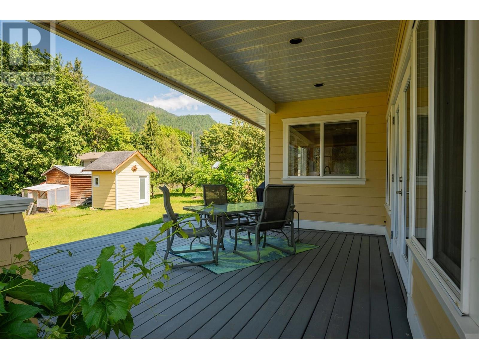 509 6th Street, Kaslo