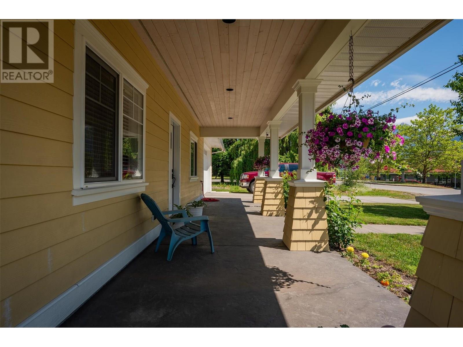 509 6th Street, Kaslo