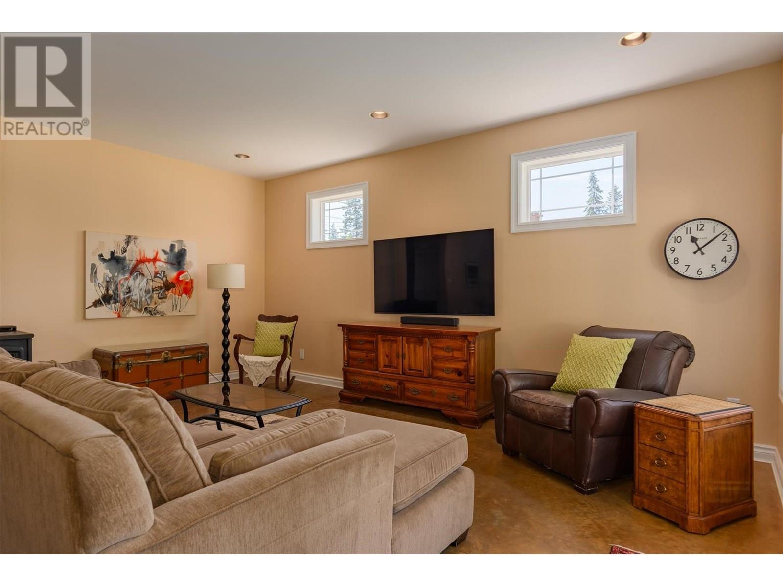 509 6th Street, Kaslo