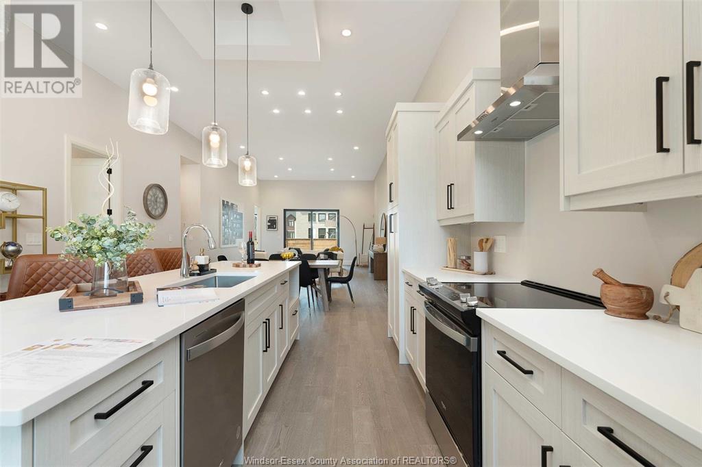 Photo 14 of 648 Lily Mac Boulevard, Windsor ON