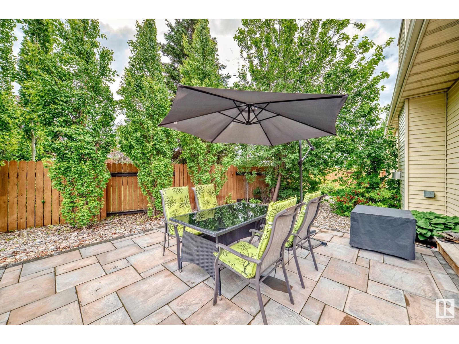 Photo 38 of 4019 104 St Nw, Edmonton AB