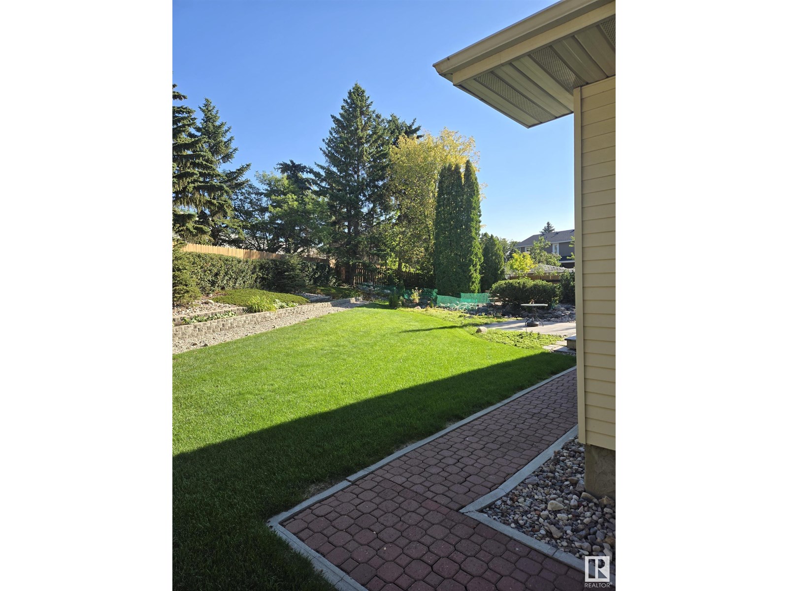 Photo 41 of 4019 104 St Nw, Edmonton AB