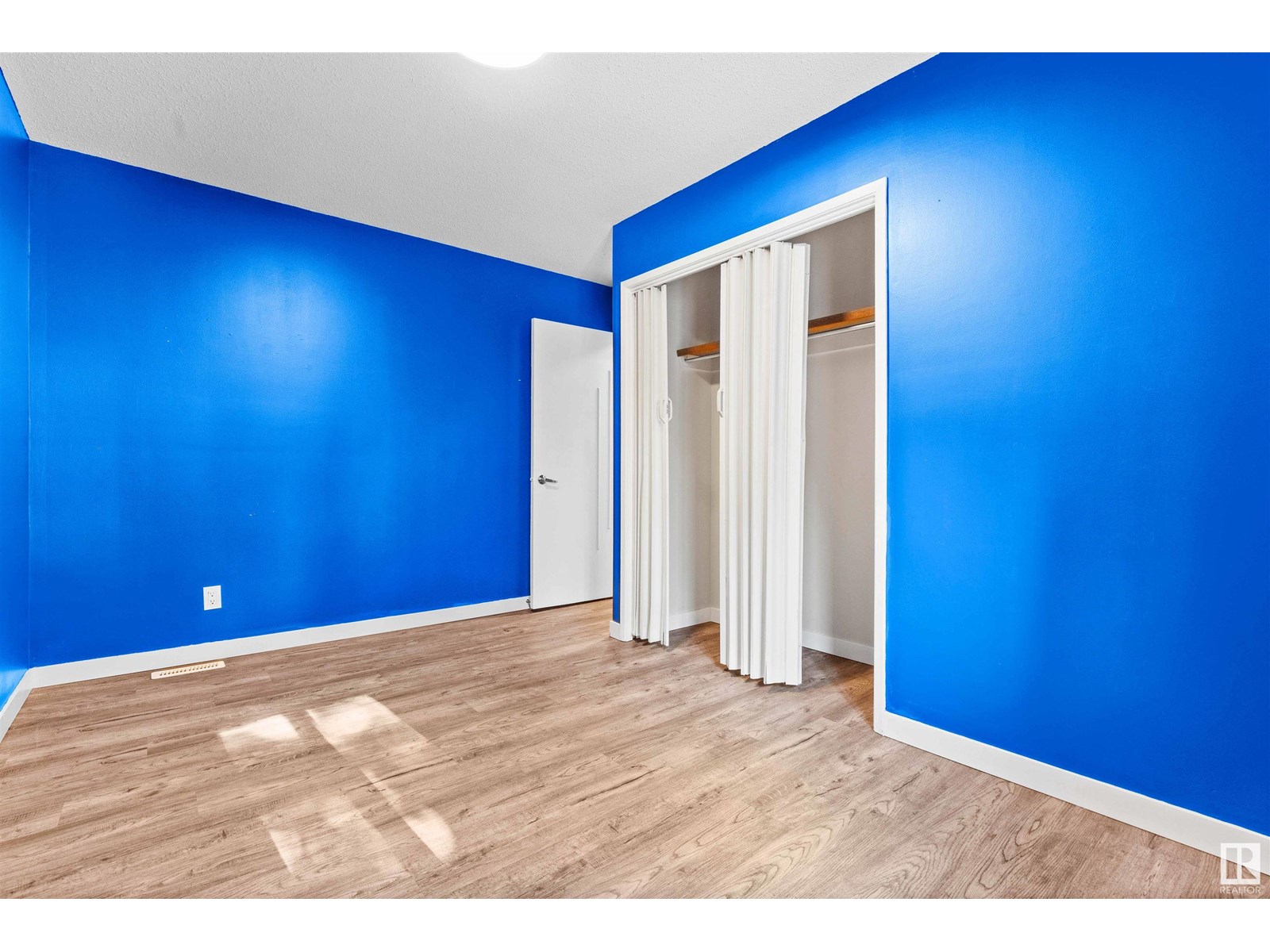 Photo 12 of 115 87 Brookwood Dr, Spruce Grove AB