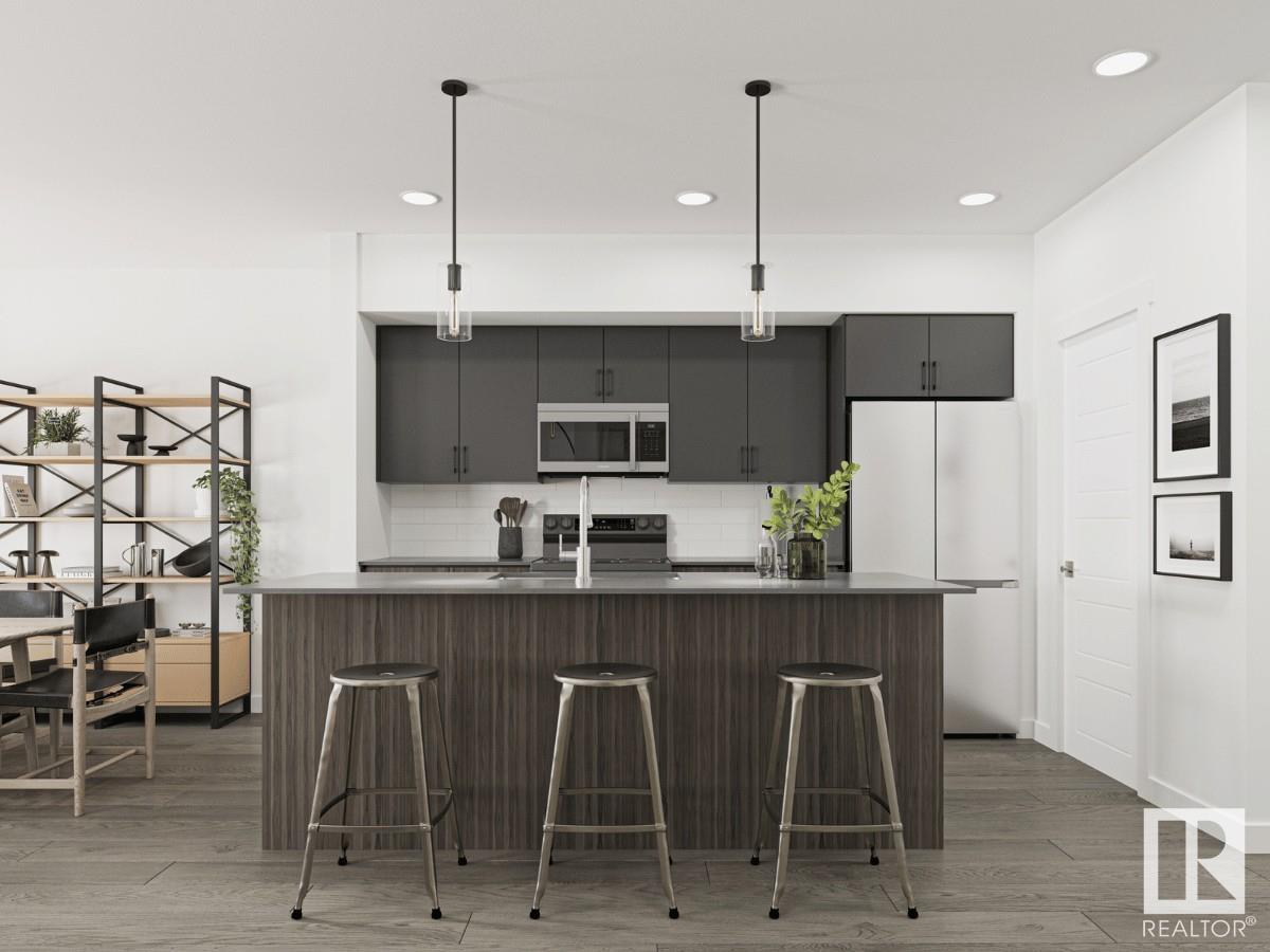 Photo 17 of 8711 182 Av Nw, Edmonton AB