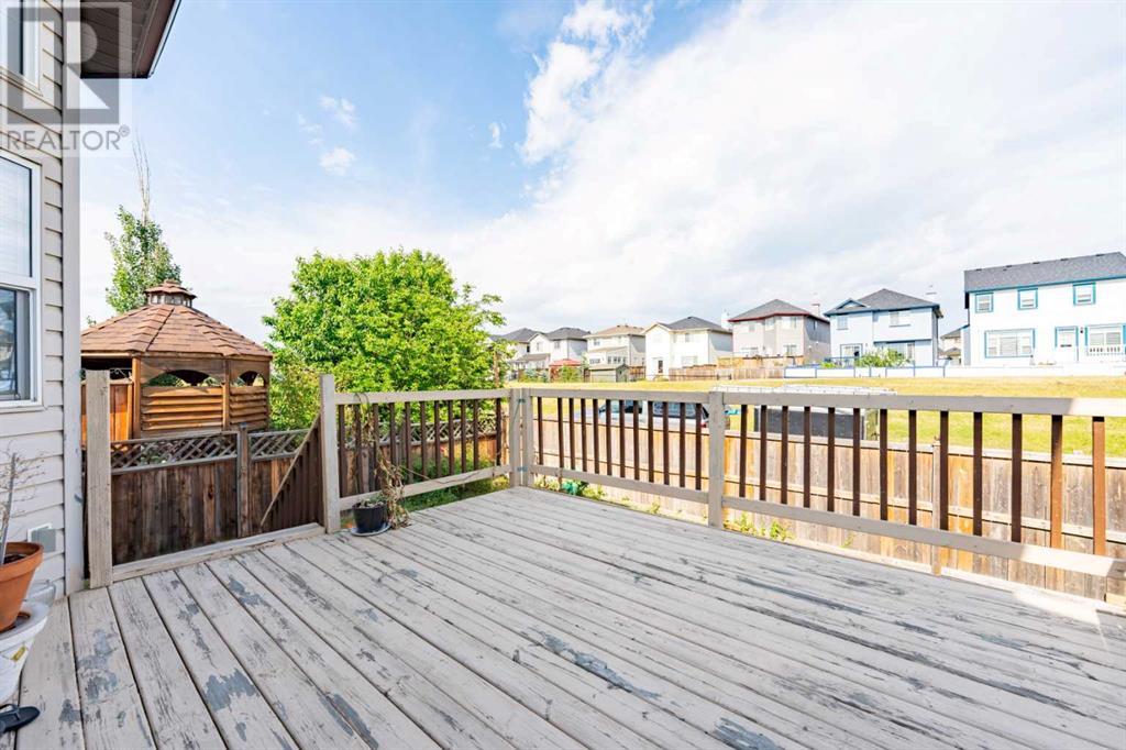 Single Family House Bi-level for Sale in  Tarawood Place NE Taradale Calgary 