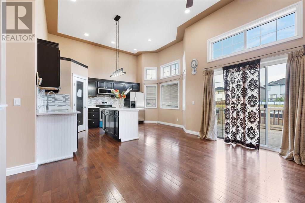 Single Family House Bi-level for Sale in  Tarawood Place NE Taradale Calgary 
