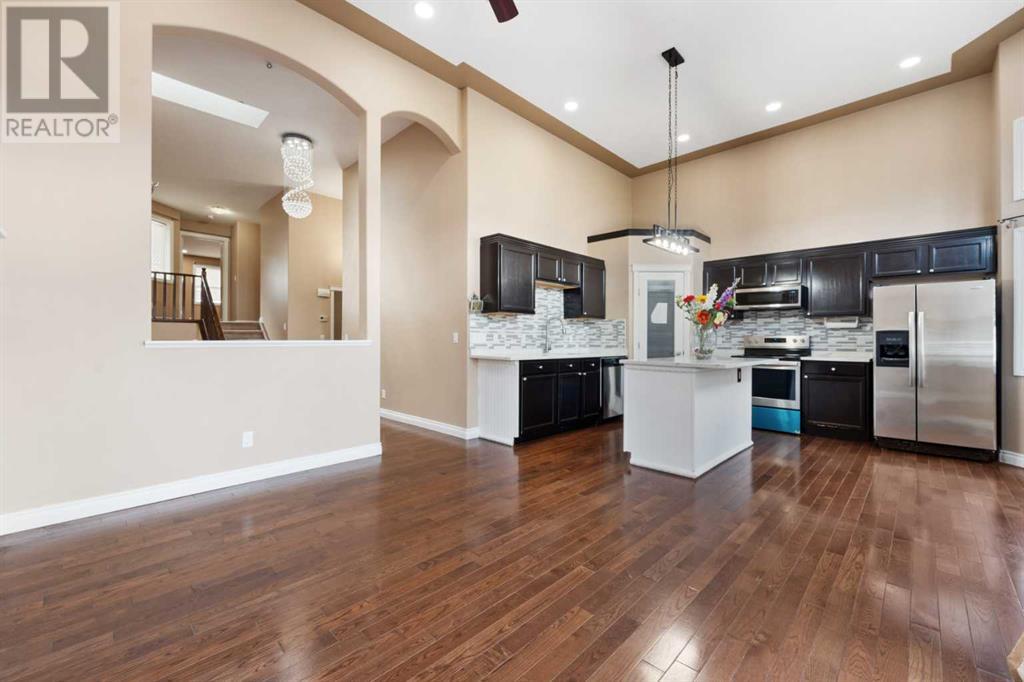 Single Family House Bi-level for Sale in  Tarawood Place NE Taradale Calgary 