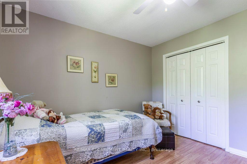 Photo 15 of 14 109 Wilson Street W, Hamilton ON