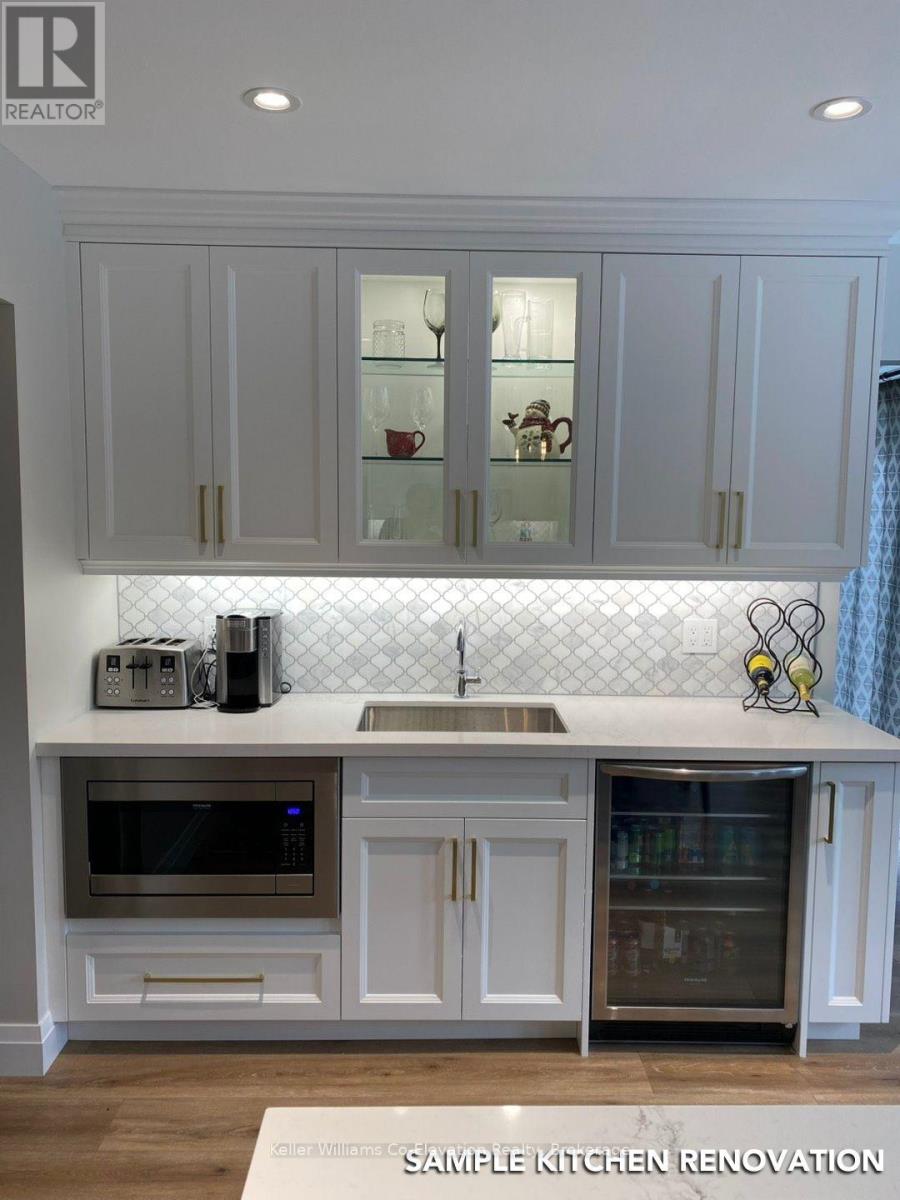 Photo 21 of 167 Luckport Crescent, Midland ON