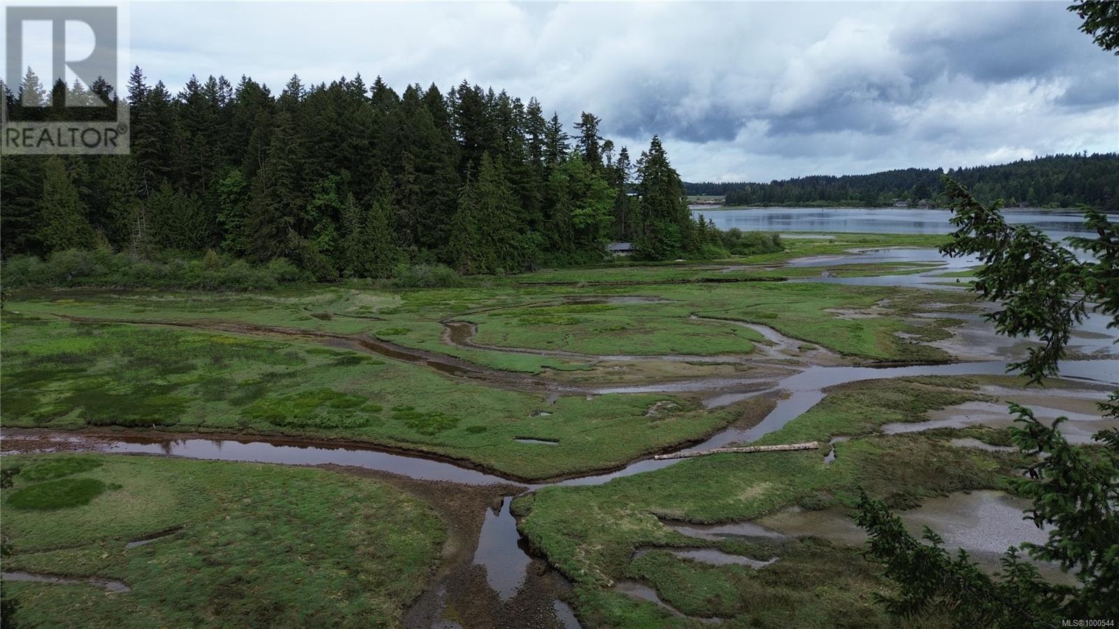 Photo 5 of 12598 Lipton Rd, Ladysmith BC
