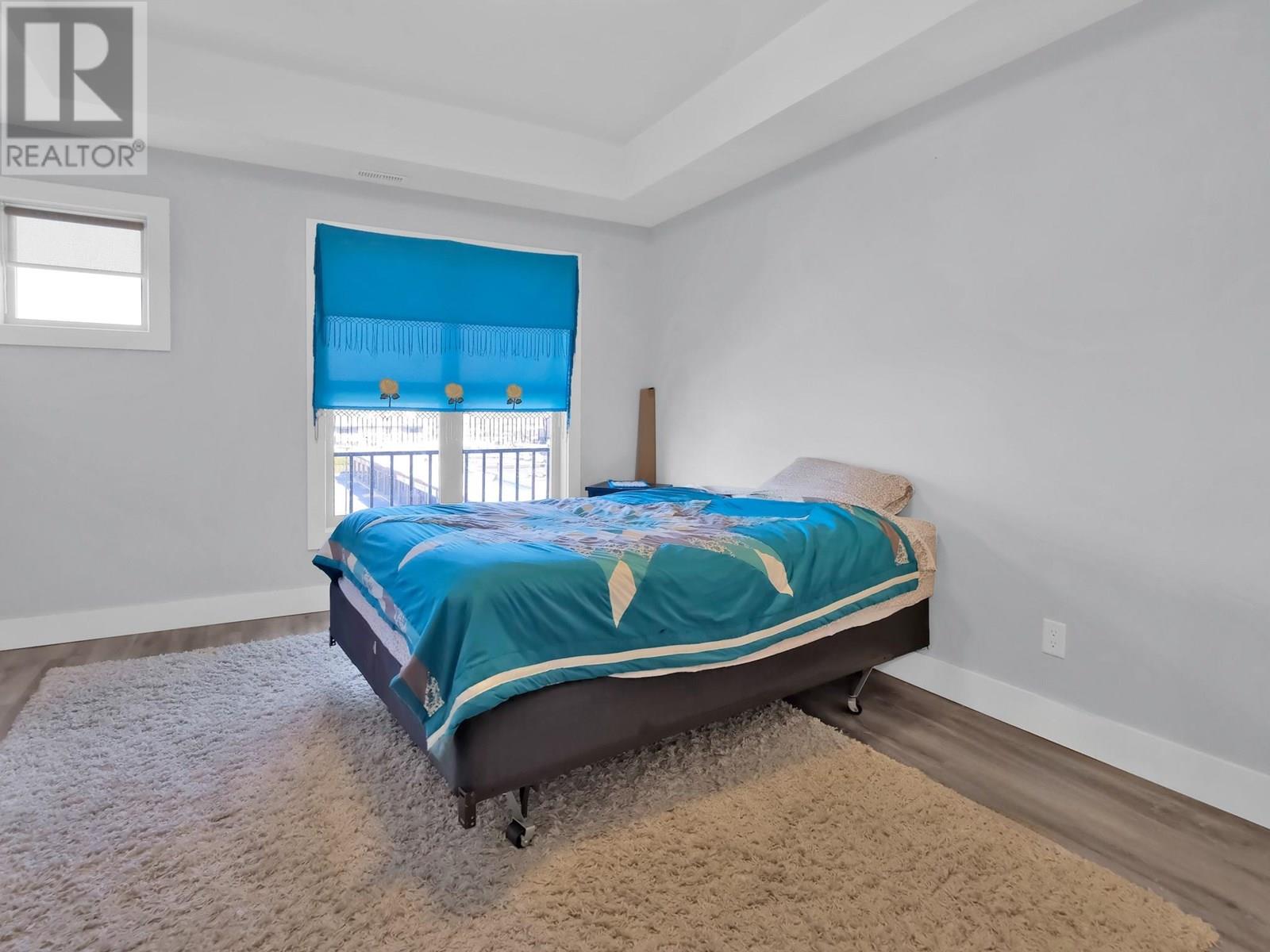 311 250 WATERFORD Avenue, Penticton