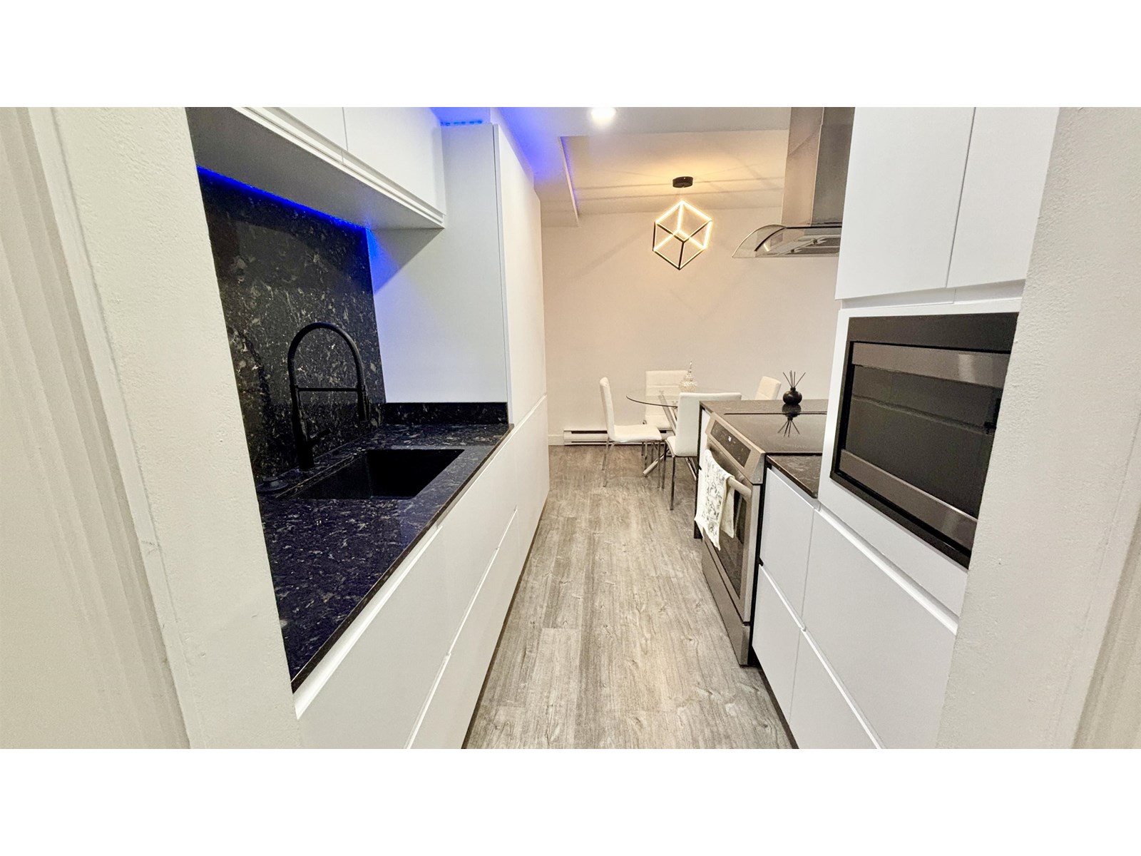 Photo 2 of 114 2211 Clearbrook Road, Abbotsford BC