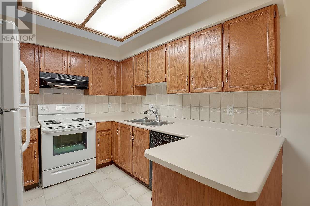 Photo 40 of 301 737 Hamilton Street, New Westminster BC