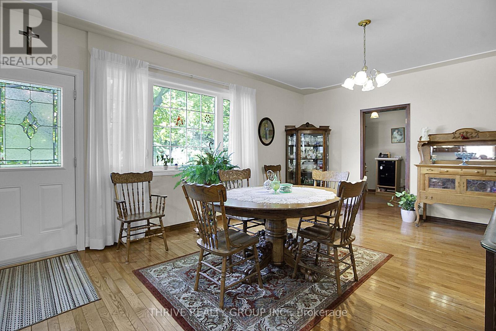 Single Family House for Sale in  BROAD STREET North Middlesex (Parkhill) 