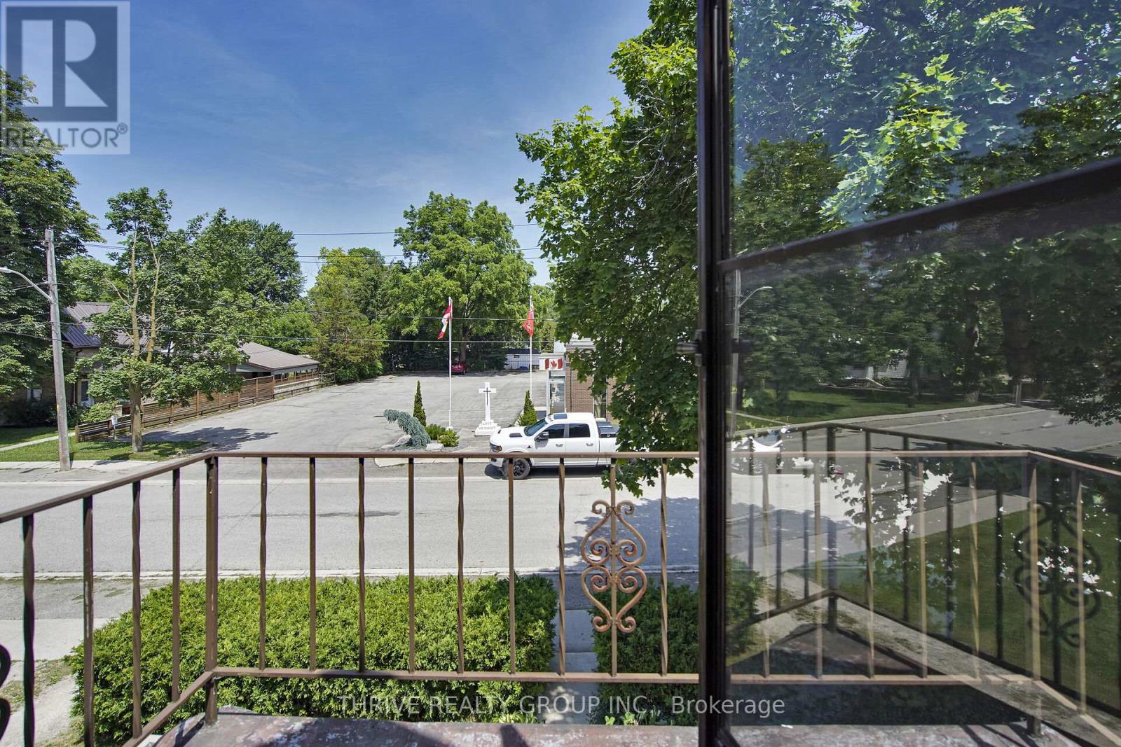 Single Family House for Sale in  BROAD STREET North Middlesex (Parkhill) 