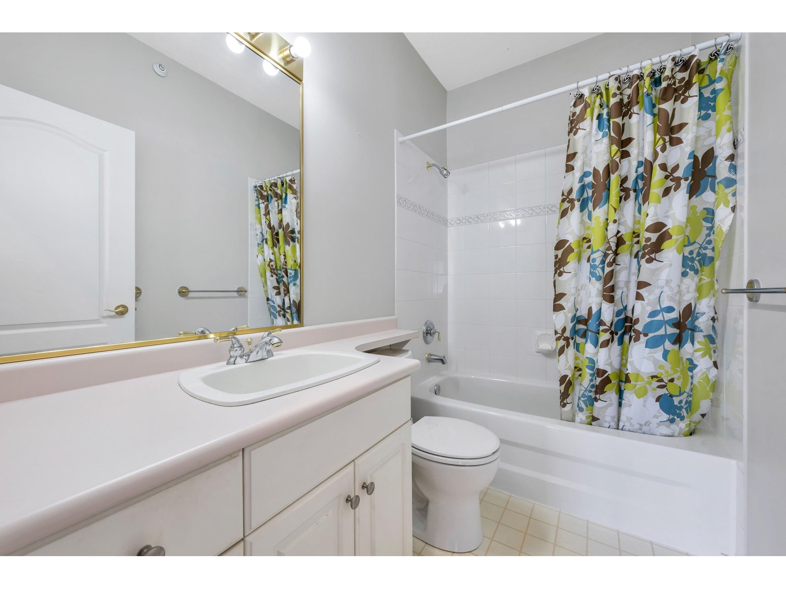 Photo 21 of 14 21579 88 B Avenue, Langley BC
