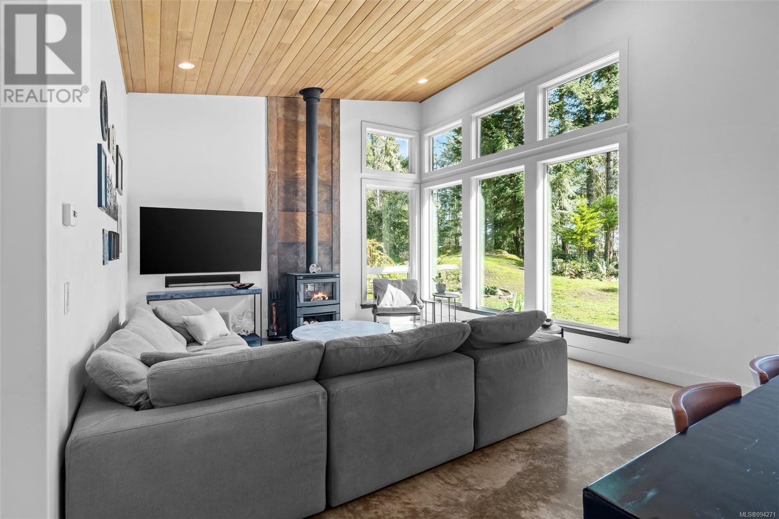 Photo 33 of 2405 Carpenter Rd, Sooke BC
