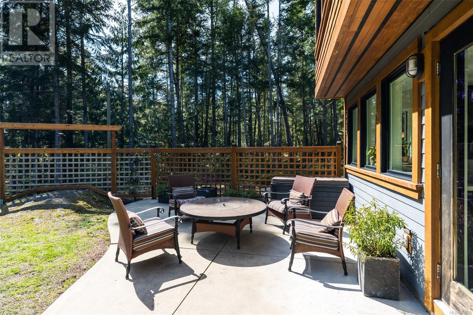 Photo 26 of 2405 Carpenter Rd, Sooke BC