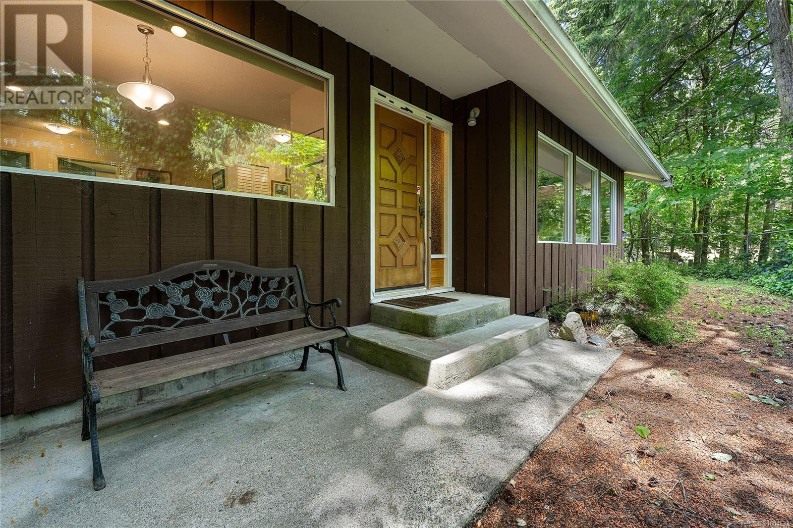 Photo 7 of 3795 Glenora Rd, Duncan BC