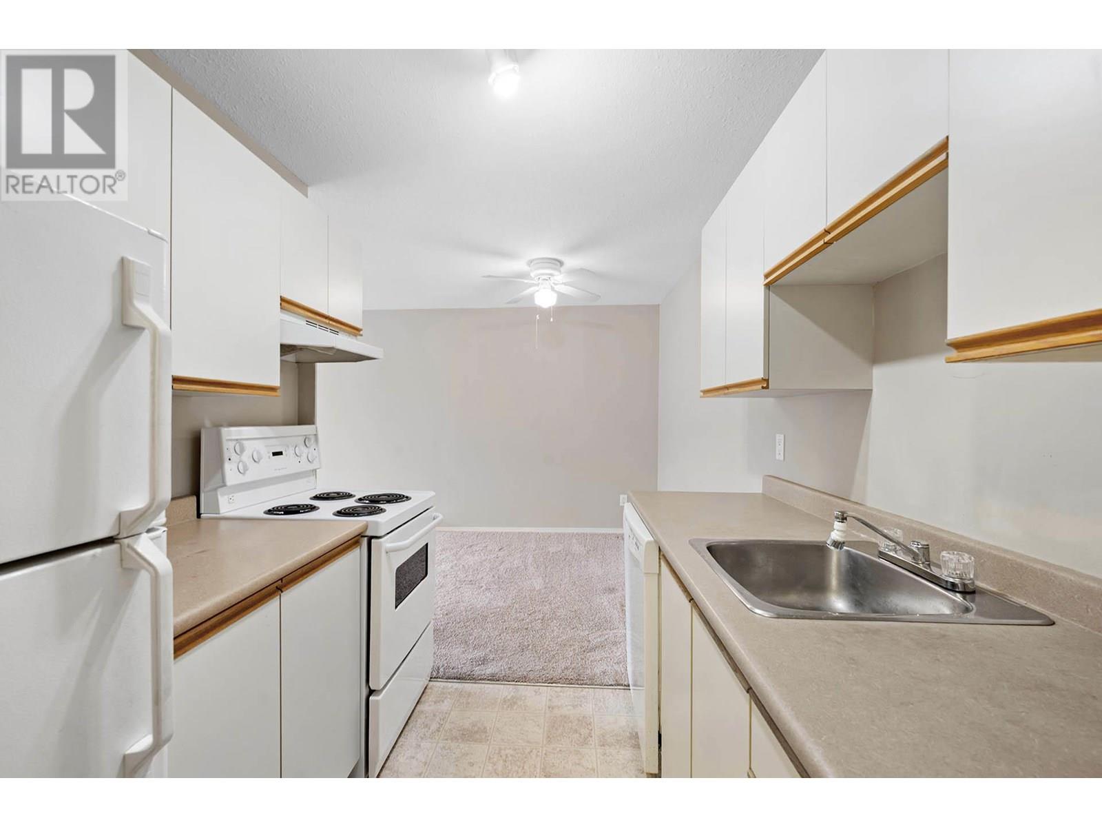 #203 1760 BRUNNER AVENUE - Image 5