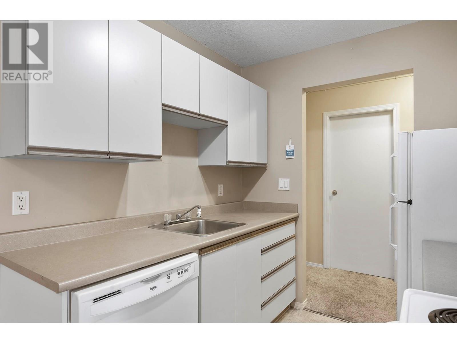 #203 1760 BRUNNER AVENUE - Image 6