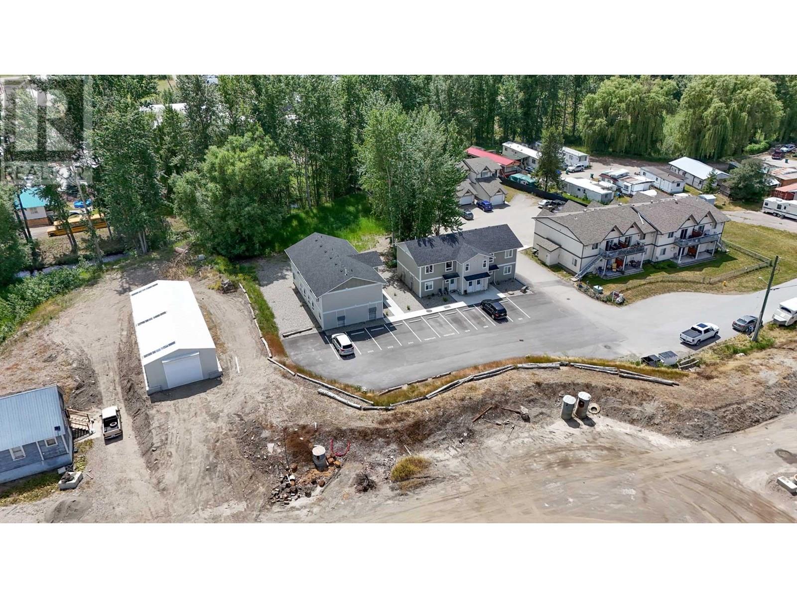 2142 BESSETTE STREET - 13