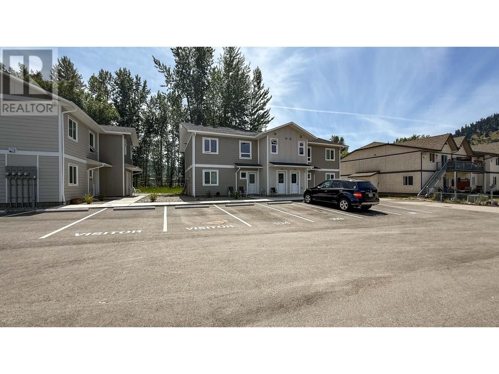 2142 BESSETTE STREET - 3