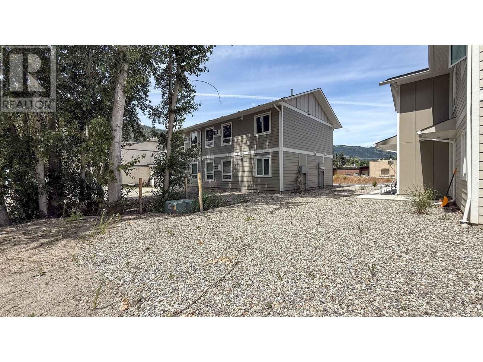 2142 BESSETTE STREET - 7